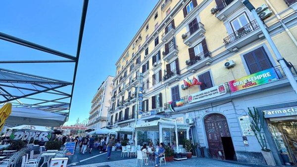 appartamento in vendita a Napoli