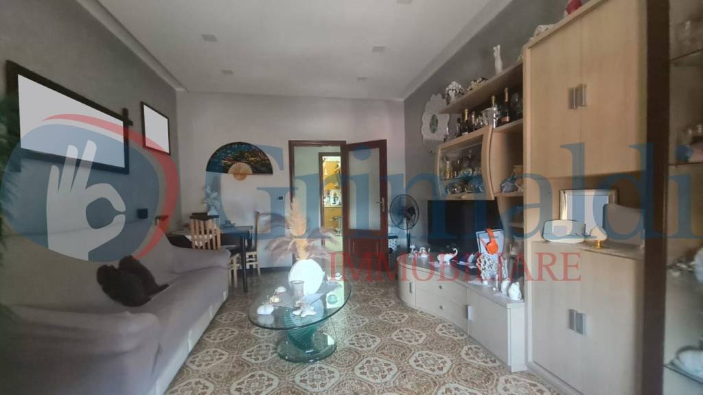 appartamento in vendita a Napoli in zona Poggioreale