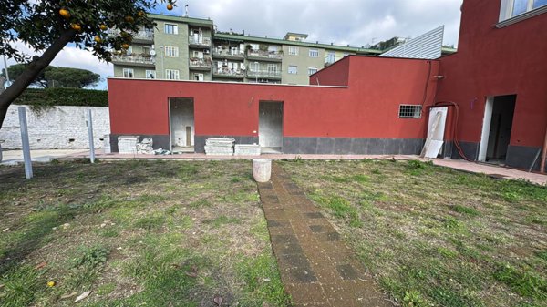 appartamento in vendita a Napoli in zona Capodimonte / Colli Aminei