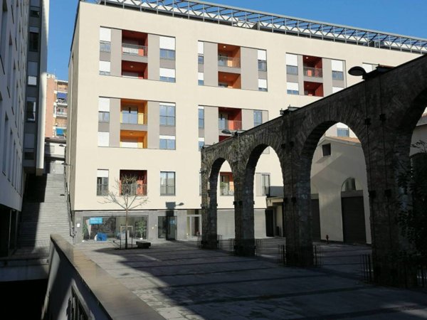appartamento in vendita a Napoli in zona Centro Antico