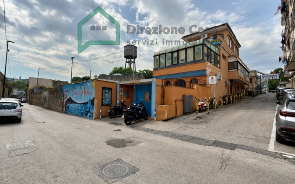 casa indipendente in vendita a Napoli