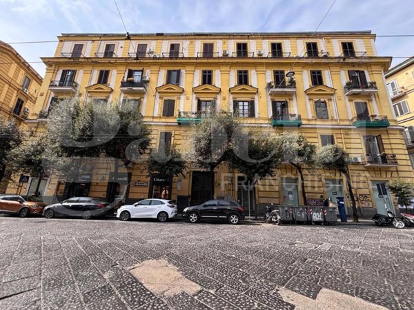 appartamento in vendita a Napoli in zona Pendino / San Giuseppe