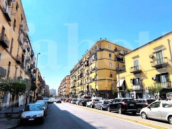 appartamento in vendita a Napoli in zona Pendino / San Giuseppe