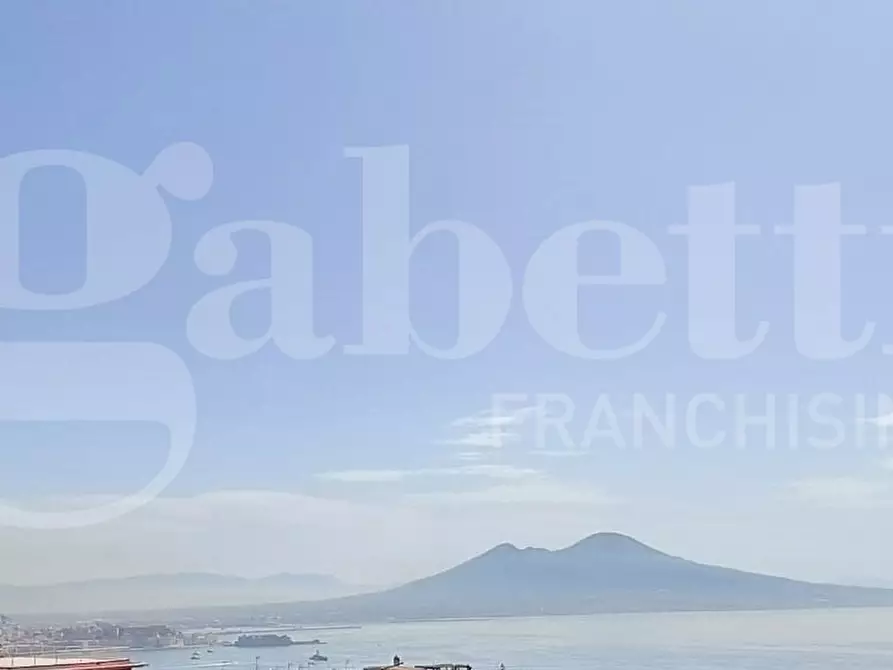 appartamento in vendita a Napoli in zona Posillipo