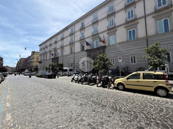appartamento in vendita a Napoli in zona San Lorenzo