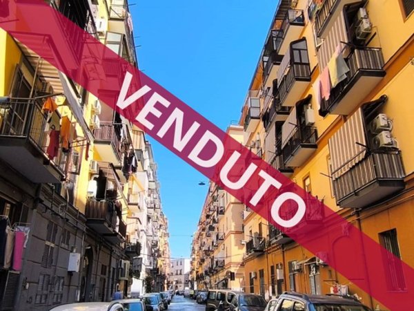 appartamento in vendita a Napoli