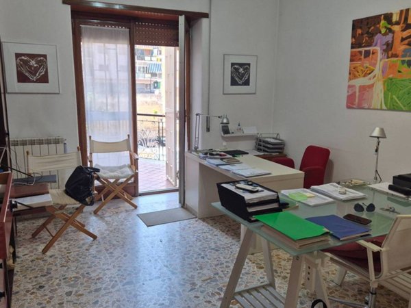 appartamento in vendita a Napoli in zona Capodimonte / Colli Aminei