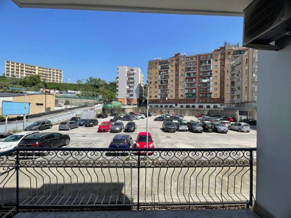 appartamento in vendita a Napoli in zona Fuorigrotta