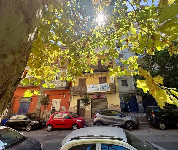 appartamento in vendita a Napoli in zona Barra