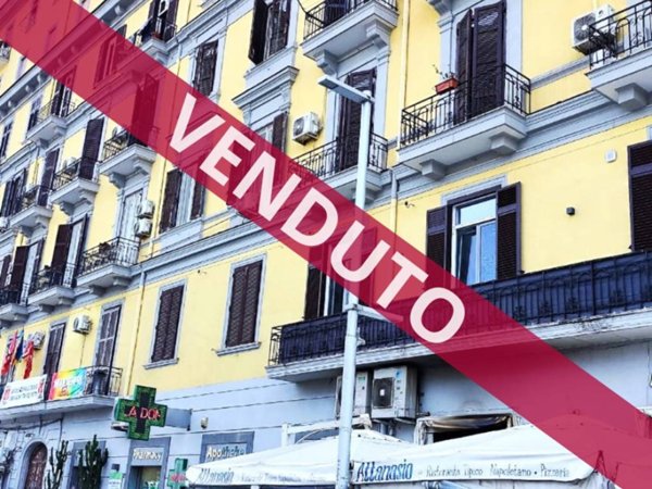 appartamento in vendita a Napoli in zona Pendino / San Giuseppe