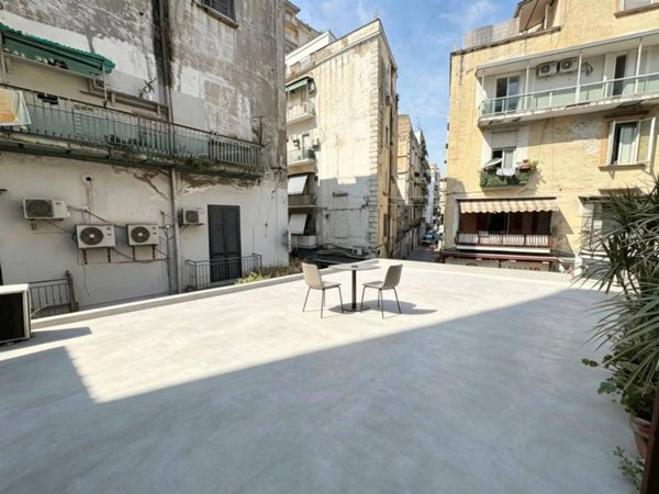 appartamento in vendita a Napoli in zona Pendino / San Giuseppe