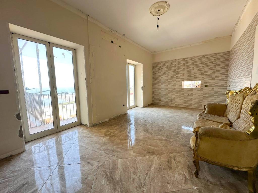 appartamento in vendita a Napoli in zona San Giovanni a Teduccio