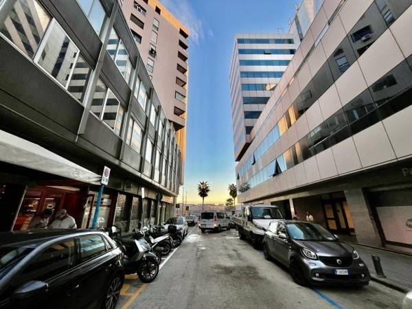 appartamento in vendita a Napoli in zona Mercato