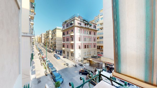 appartamento in vendita a Napoli in zona Vomero