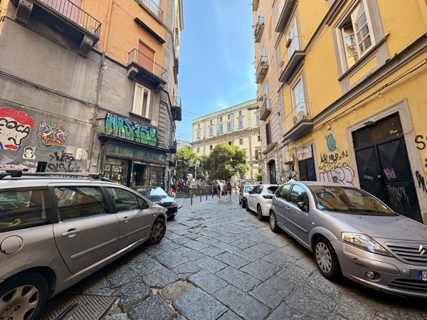appartamento in vendita a Napoli