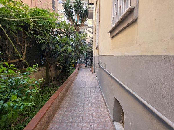 appartamento in vendita a Napoli in zona Vomero