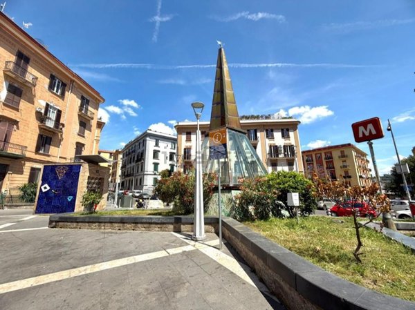 appartamento in vendita a Napoli in zona Avvocata