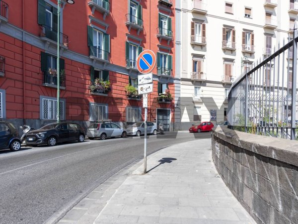 appartamento in vendita a Napoli in zona Stella