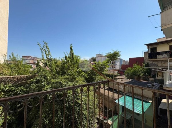 appartamento in vendita a Napoli in zona Miano