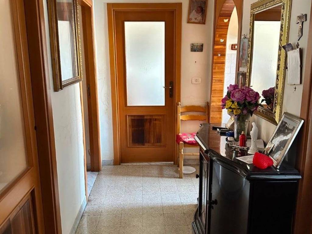 appartamento in vendita a Napoli in zona Secondigliano