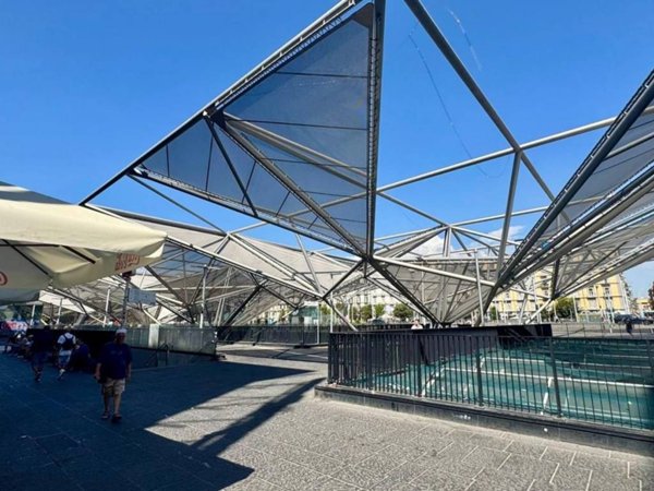 appartamento in vendita a Napoli in zona Pendino / San Giuseppe