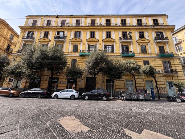 appartamento in vendita a Napoli in zona Pendino / San Giuseppe