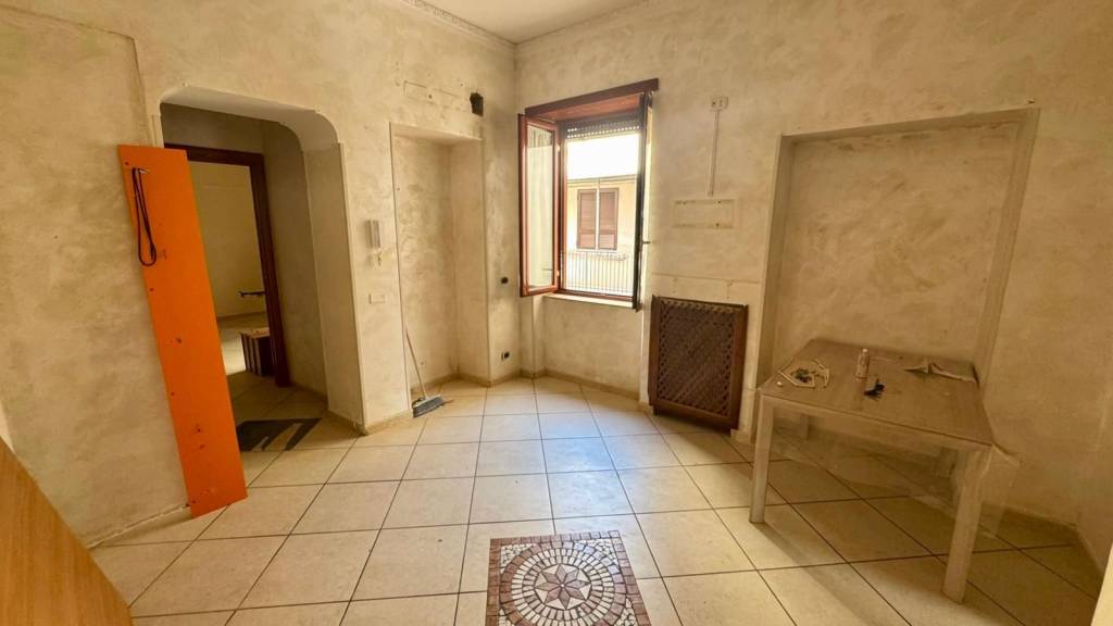 appartamento in vendita a Napoli in zona Stella