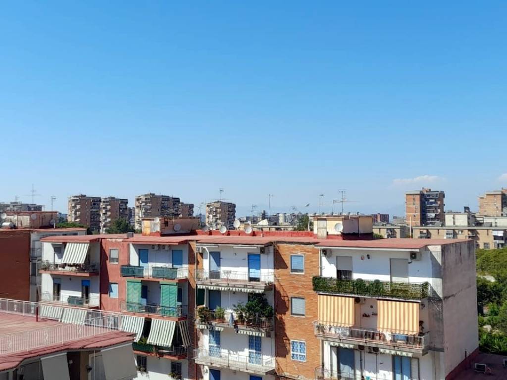 appartamento in vendita a Napoli