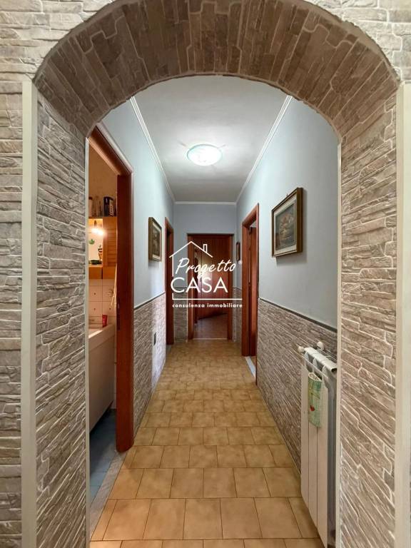 appartamento in vendita a Napoli in zona Ponticelli