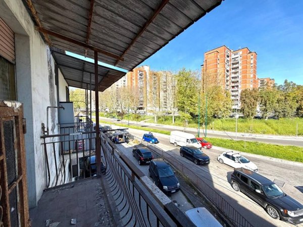 appartamento in vendita a Napoli in zona Secondigliano
