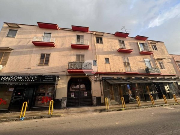 appartamento in vendita a Napoli in zona Vicaria