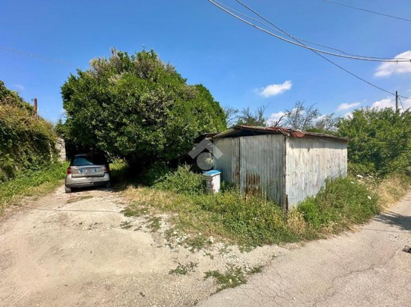 terreno agricolo in vendita a Napoli in zona Chiaiano