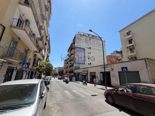 appartamento in vendita a Napoli in zona Arenella