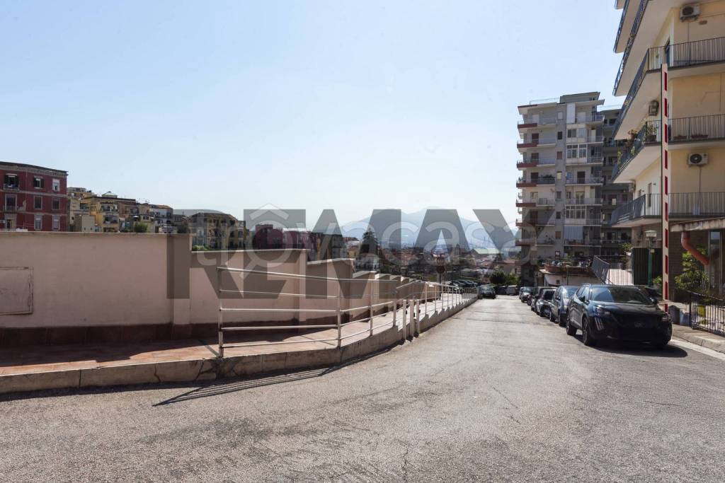 casa indipendente in vendita a Napoli
