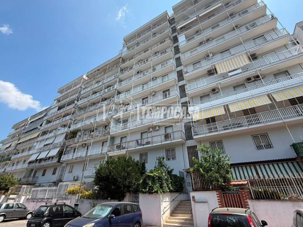 appartamento in vendita a Napoli in zona Scampia