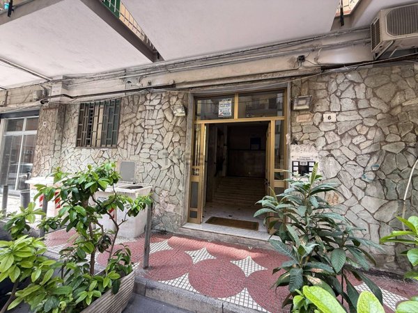 appartamento in vendita a Napoli