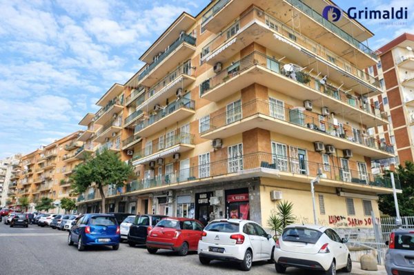 appartamento in vendita a Napoli in zona Capodimonte / Colli Aminei