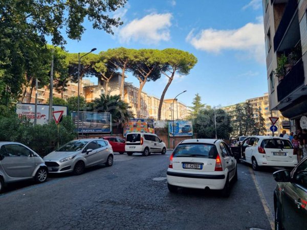 appartamento in vendita a Napoli in zona Arenella