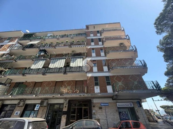 appartamento in vendita a Napoli in zona Capodimonte / Colli Aminei