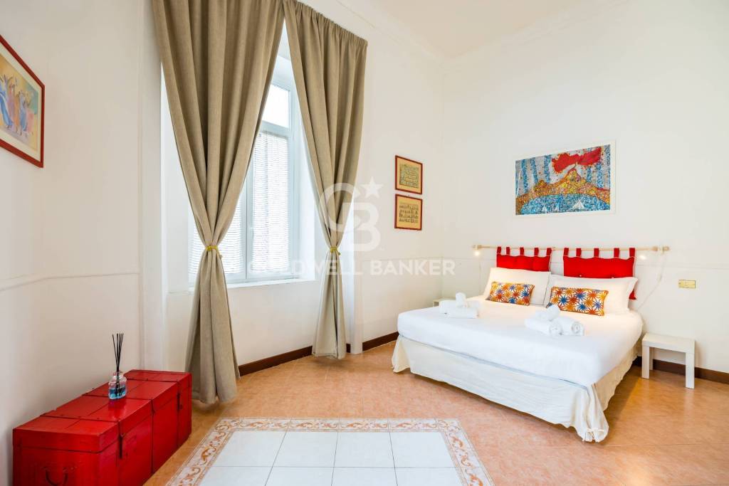 appartamento in vendita a Napoli in zona San Ferdinando