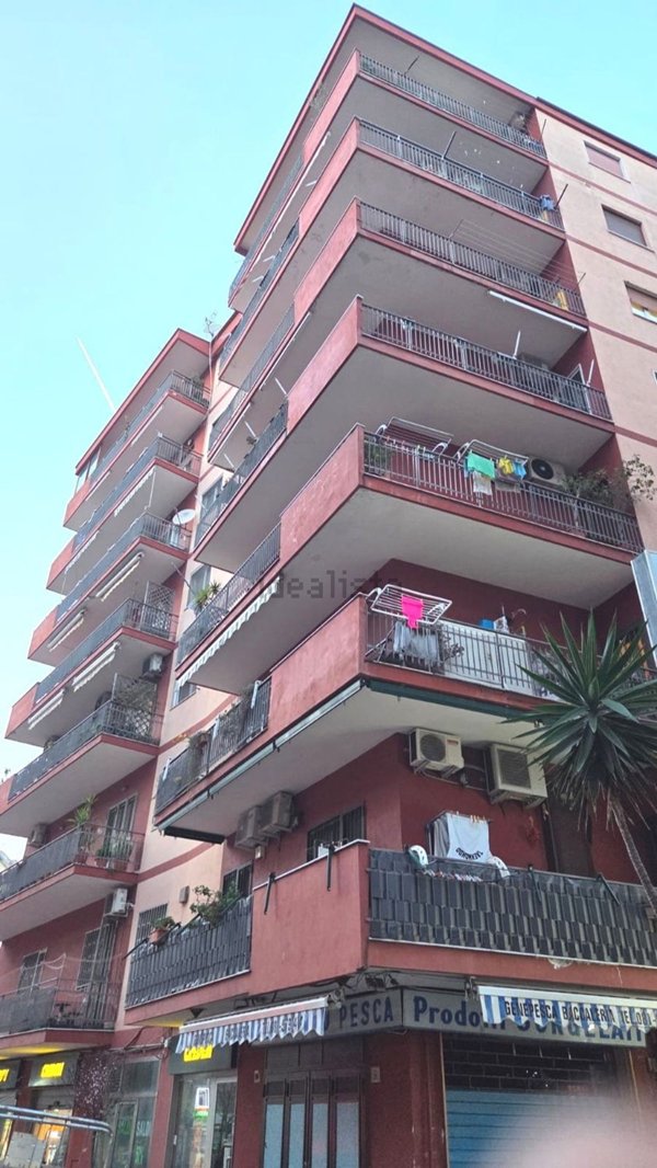 appartamento in vendita a Napoli in zona Arenella