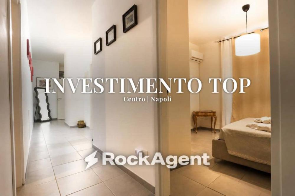 appartamento in vendita a Napoli in zona Mercato