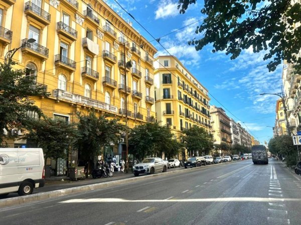 appartamento in vendita a Napoli in zona Centro Antico