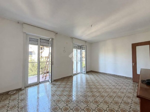 appartamento in vendita a Napoli in zona Secondigliano