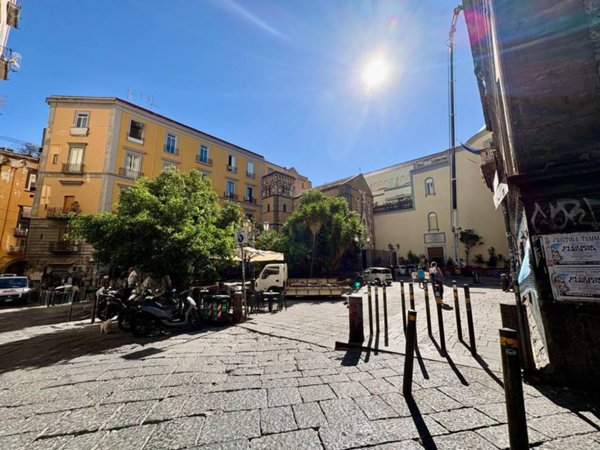 appartamento in vendita a Napoli