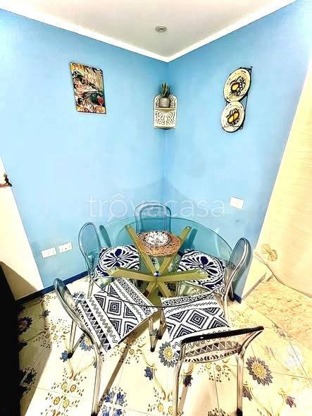 appartamento in vendita a Napoli in zona Bagnoli