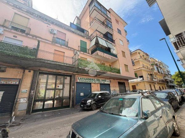 appartamento in vendita a Napoli in zona Secondigliano