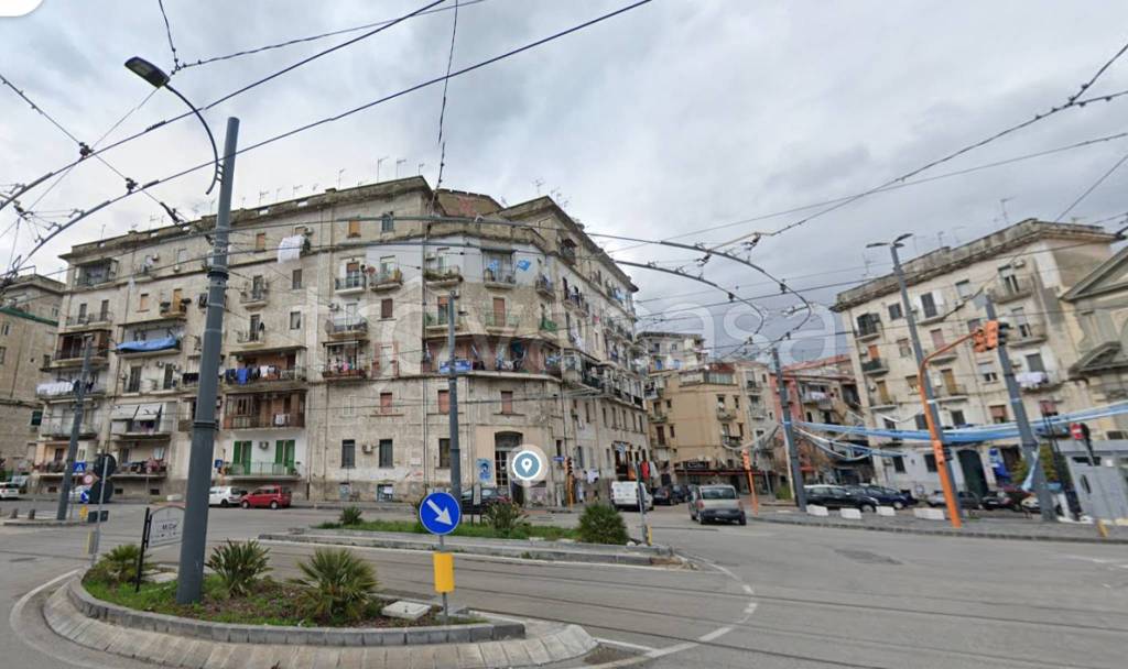 appartamento in vendita a Napoli in zona Zona Industriale-Ferrovia