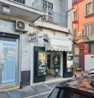 locale commerciale in vendita a Napoli in zona Fuorigrotta