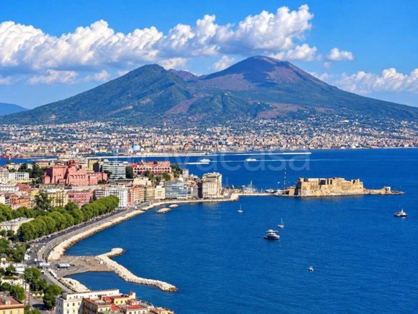 appartamento in vendita a Napoli in zona Vomero